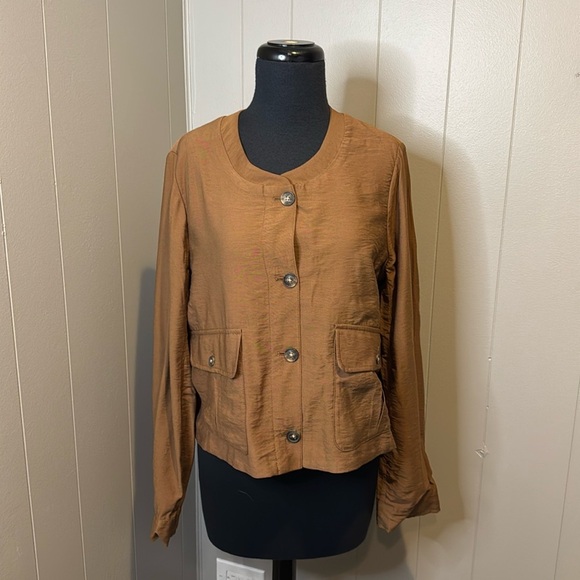 NWT Banana Republic Women’s 10 Cropped Safari Jacket Pleated Pockets - Picture 3 of 8